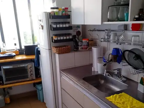 Departamento en Alquiler en Acassuso Vias  /  Santa Fe, $ 700.000