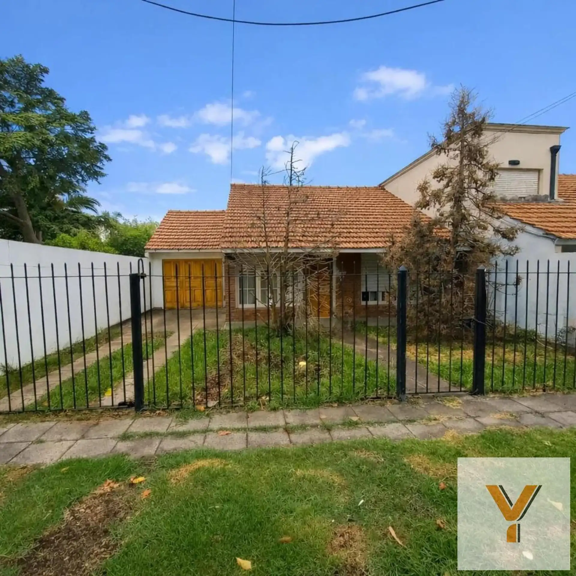 Casa en Venta - 2 Dormitorios 1 Baño - 420mts