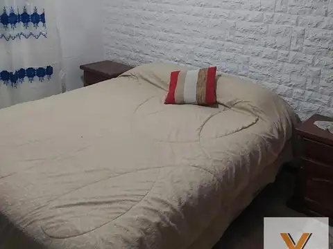 Casa en venta - 2 Dormitorios 1 Baño - San Nicolas de los Arroyos