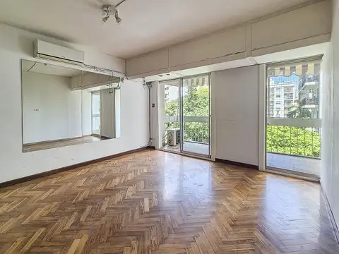 Venta Departamento 3 ambientes Luminoso Contrafrente Balcón Seguridad Parque Rivadavia Caballito