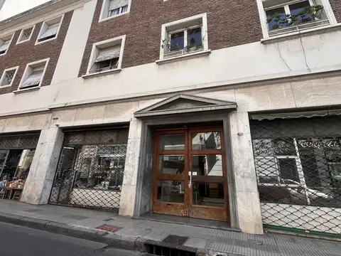 VENTA DE DEPARTAMENTO 2 Ambientes y medio.