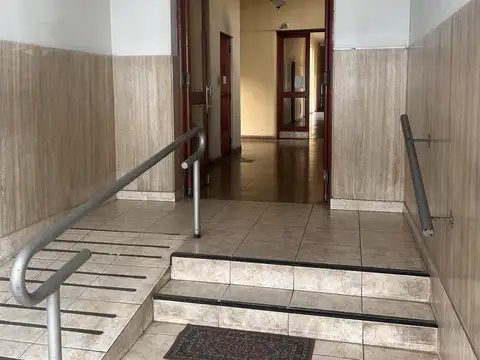 Piedras 1000, Piso 1