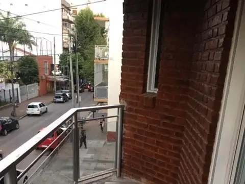 Suipacha 380