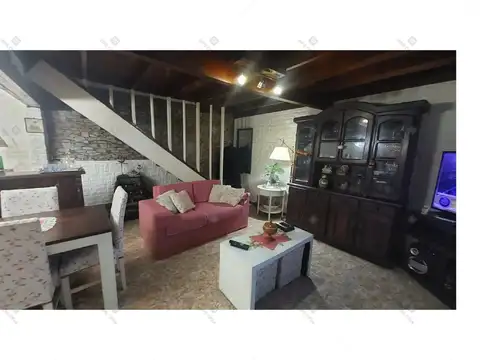 Depto Tipo Casa en Venta en San Isidro Centro, USD 115.000