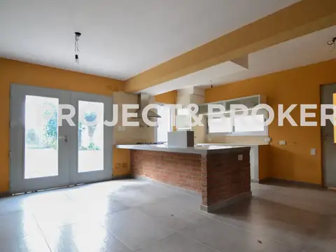 Casa en Venta en Castelar Norte, USD 230.000