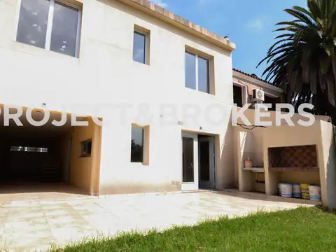 Hermosa casa en venta en Castelar