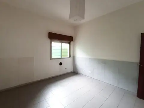 Depto Tipo Casa en Alquiler de 2 dormitorios