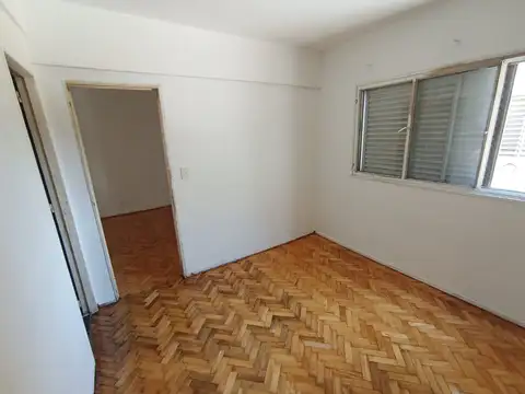 Departamento en Alquiler en Colegiales, $ 490.000