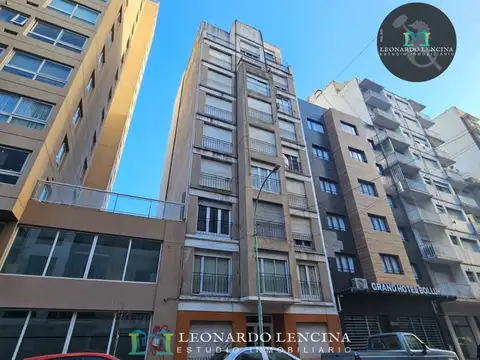 DEPARTAMENTO MONOAMBIENTE - AL FRENTE - EXCELENTE UBICACION