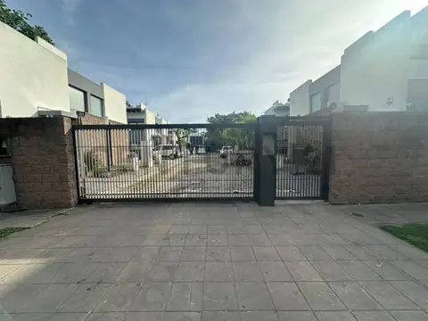 23 entre 506 y 507 2500, Piso 0