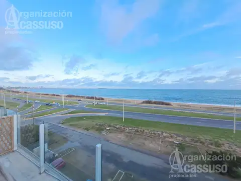Departamento en Venta en Playa Mansa, USD 640.000