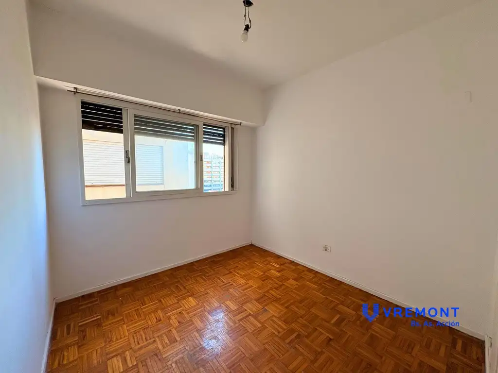 Avenida Hipolito Yrigoyen 3615 7B