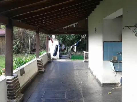 Casa en Venta en Rafael Calzada, USD 130.000