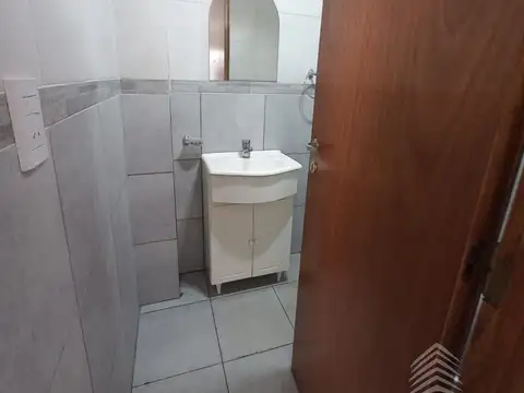 Depto Tipo Casa en Venta con 1 cocheras