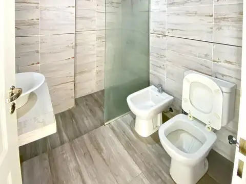 Departamento en Alquiler con 1 cocheras
