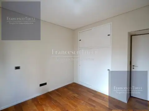 Departamento en Alquiler con 2 cocheras