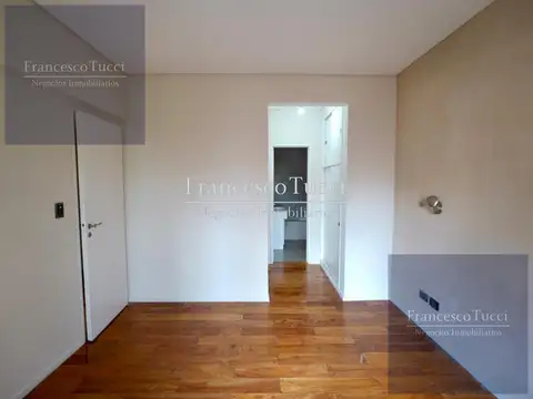 Departamento 5 ambientes con 4 baños