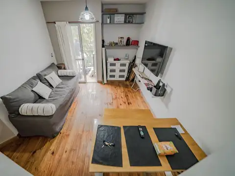 VENTA DEPARTAMENTO 2 AMBIENTES CARAPACHAY