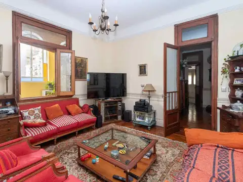 Venta Departamento 4 Ambientes Edificio histórico