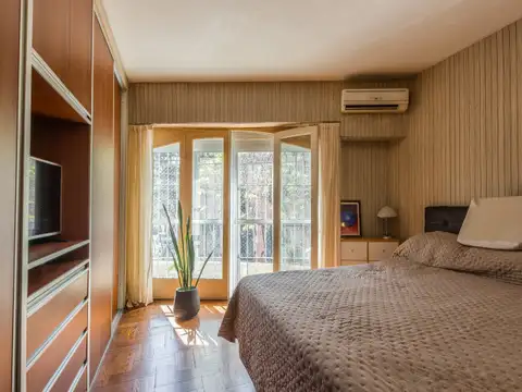 Depto Tipo Casa en Venta de 4 dormitorios