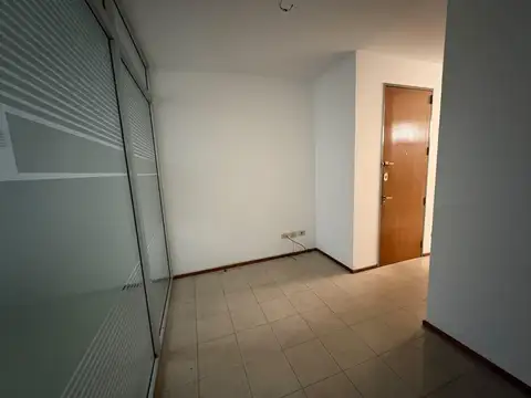 Oficina Comercial en Alquiler