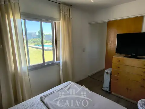 Casa 2 ambientes con 1 baño