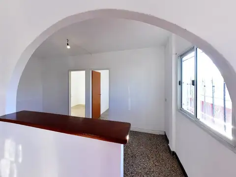 Depto Tipo Casa en Alquiler de 3 ambientes