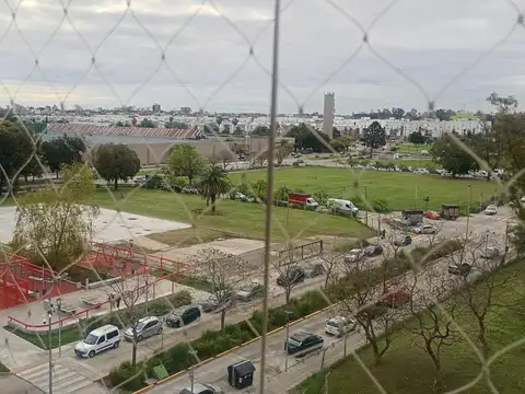 Boulevard Olimpico Jose Benjamin Zubiaur 4300, Piso 6to A