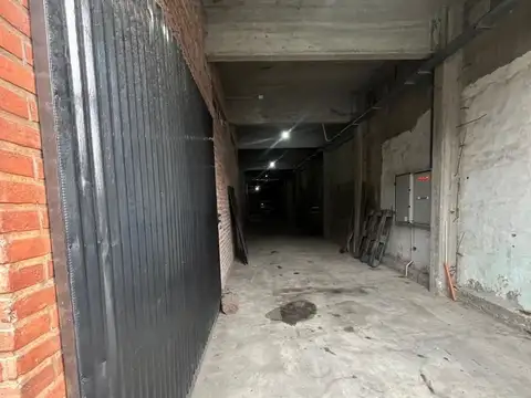 Galpon en Alquiler en Lomas del Millón, $ 111.111