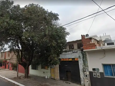 CASA ( LOTE 10 X 20)  SOBRE CALLE MADARIAGA (SAN JUSTO)
