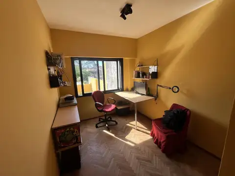 Depto Tipo Casa en Venta 40 años
