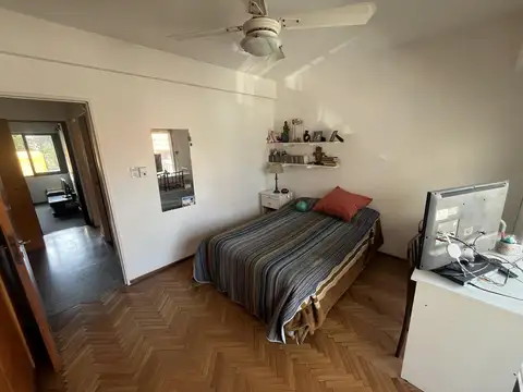 Depto Tipo Casa 5 ambientes con 1 baño