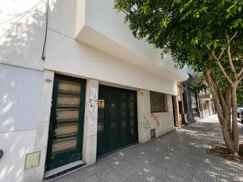 Venta Paternal Ph 5 ambientes Garage Patio +Galpón