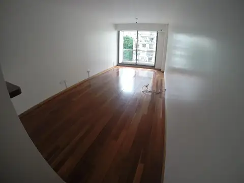 AMPLIO MONOAMBIENTE DE CATEGORIA - CON BALCON - AMENITIES - VIG. 24 HS.