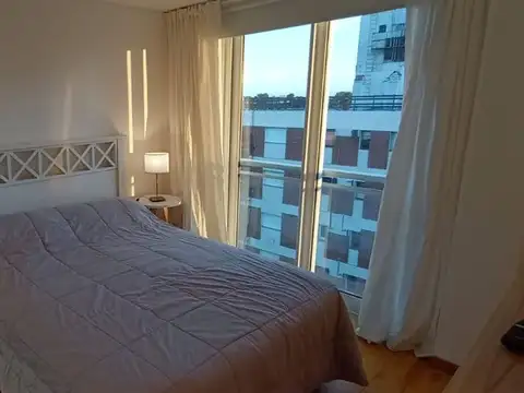 Departamento en Alquiler con 1 cocheras