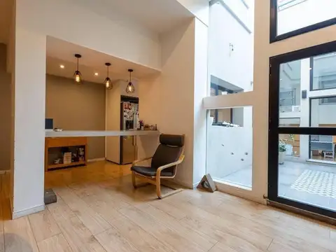 Depto Tipo Casa 6 ambientes con 3 baños