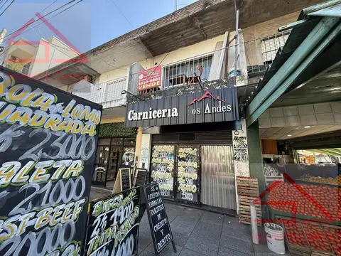 Local en  Venta - 4,12 X 6,8 - Zona Comercial - Ramos Mejia