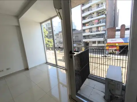 Oficina en Alquiler en Colegiales, $ 600.000