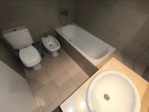 Federico Lacroze 3000, Piso 2