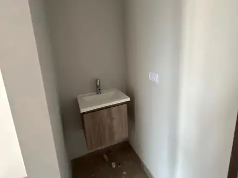 Casa 3 ambientes con 2 baños