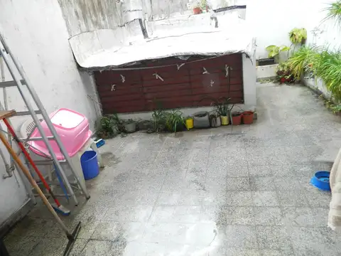 Depto Tipo Casa en Venta de 2 ambientes