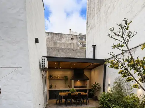 Depto Tipo Casa en Venta al Este
