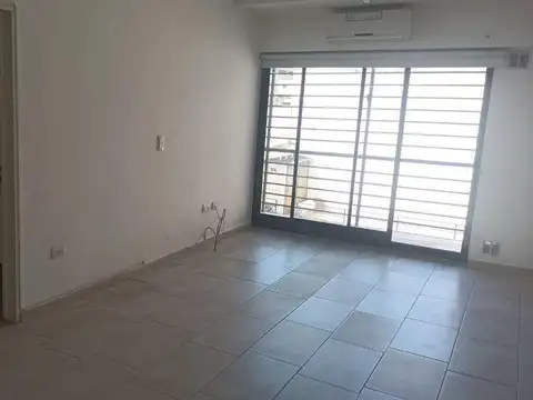 Departamento en Alquiler con 1 cochera