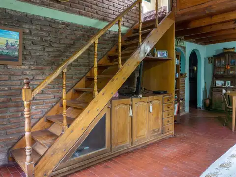 Casa 1 Dormitorio en Venta, City Bell + Pileta