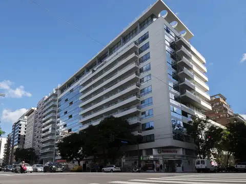 LIBERATEUR Alquiler Oficina 104m2  Cochera Libertador y Sucre Belgrano