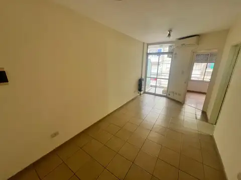 Departamento en venta de un dormitorio al frente Italia 1200 Rosario