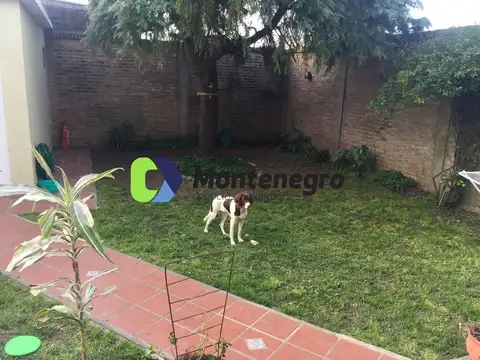 Casa - Venta - Argentina, Berazategui - Calle 11 3878