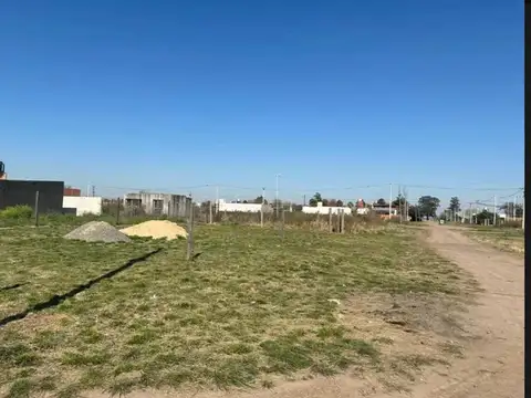 Calle Pública Manzana 23 Lote 28 S/n