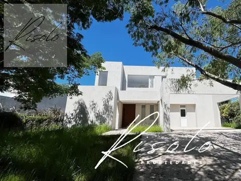 El Canton - Barrio Norte 400 - Casa con Lote a la Laguna