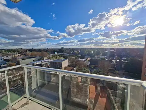 Departamento en Alquiler con 1 cocheras